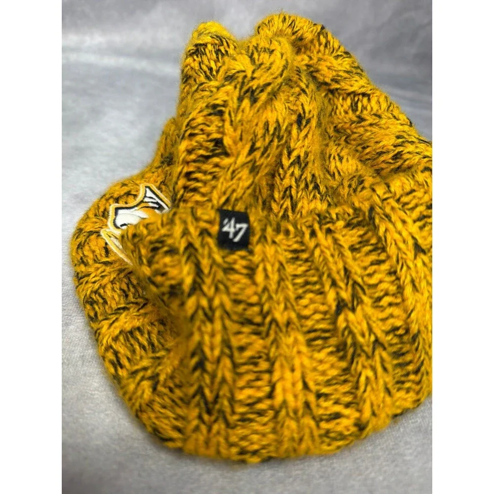 Nashville Predators NHL hockey beanie women’s